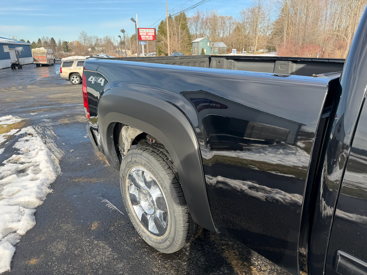 GMC Sierra 1500 4WD Ext Cab 143.5" SLE 2011