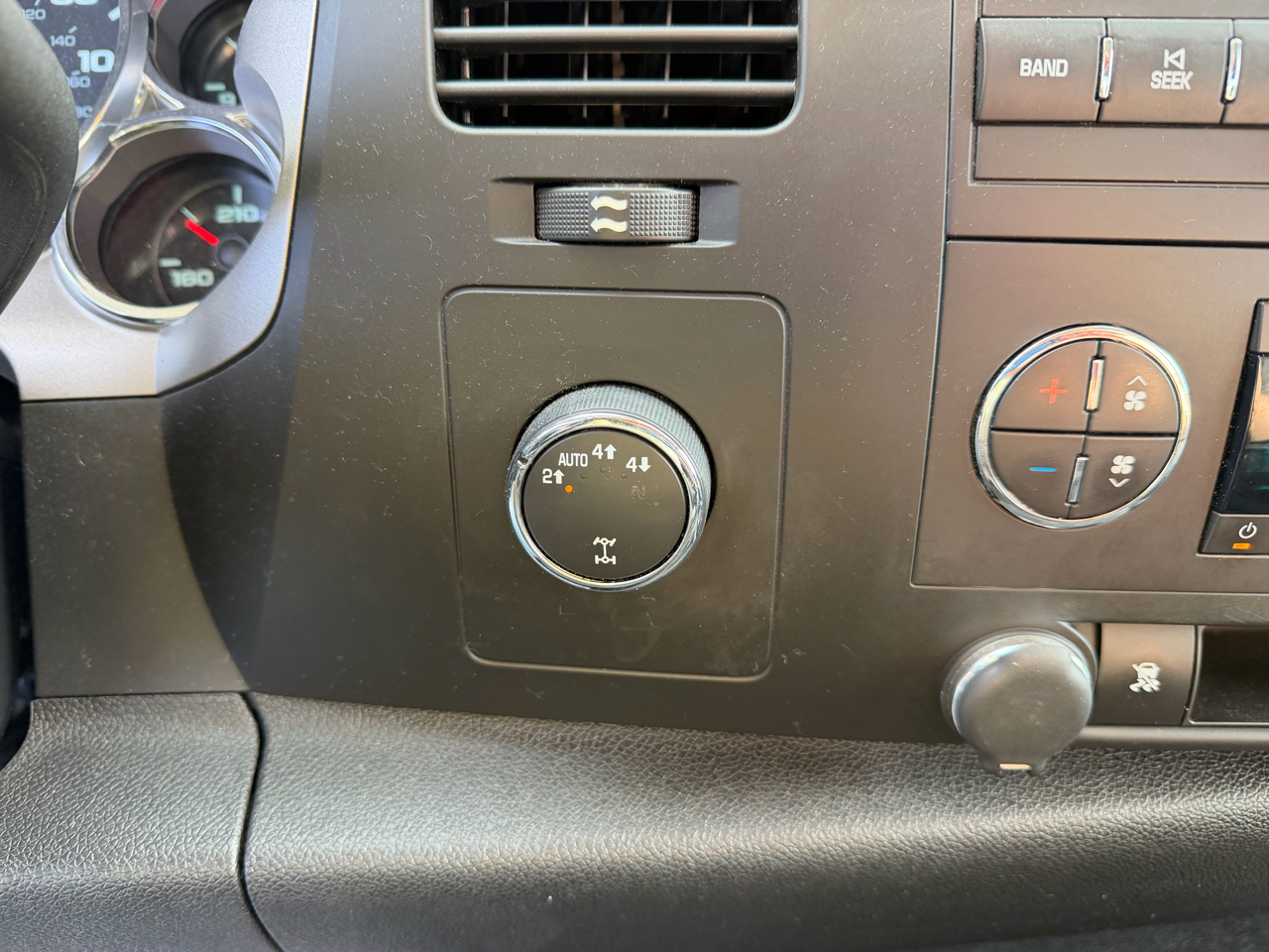 GMC Sierra 1500 4WD Ext Cab 143.5" SLE 2011