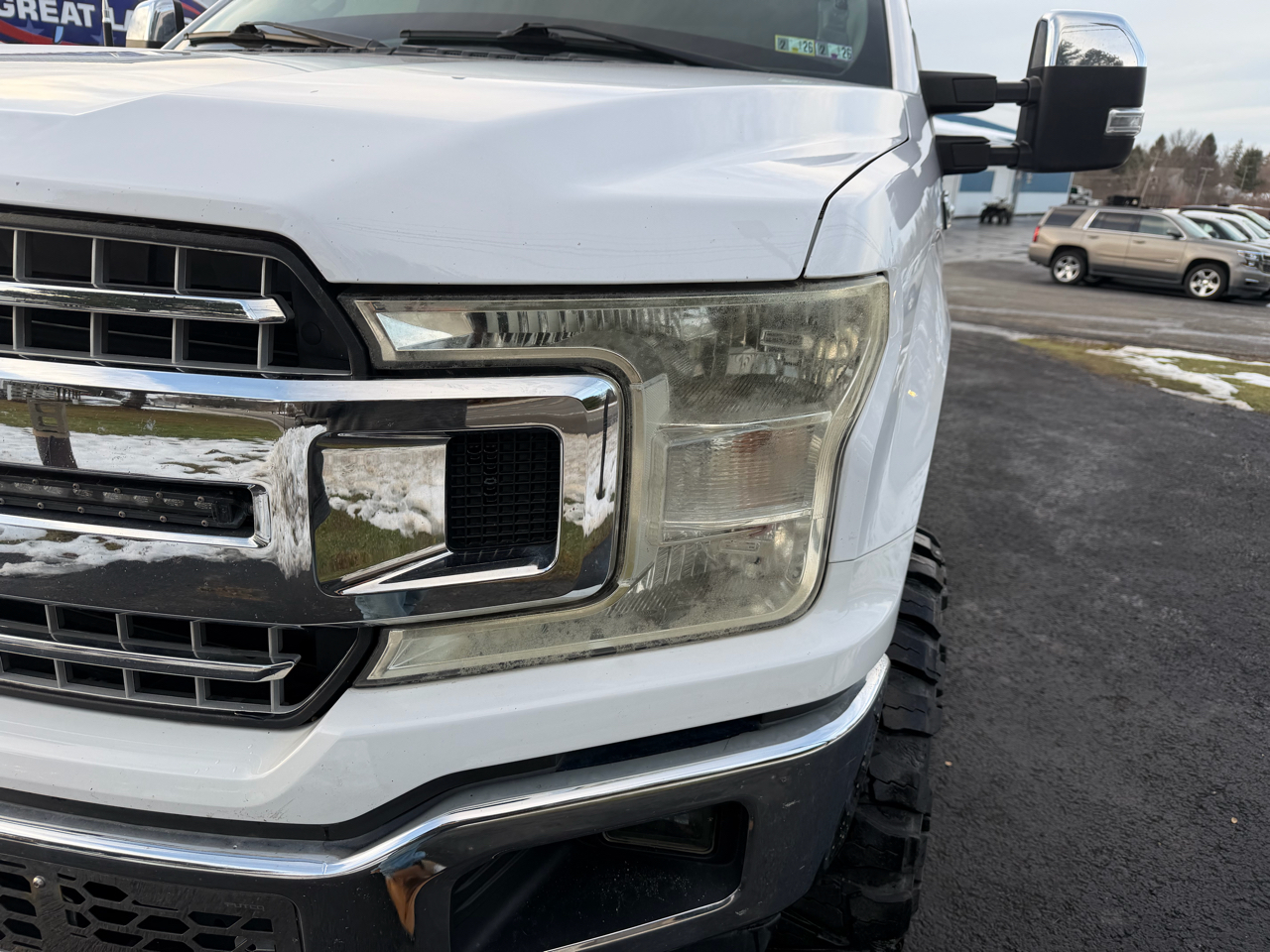 Ford F-150 4WD SuperCrew 145" XLT 2020