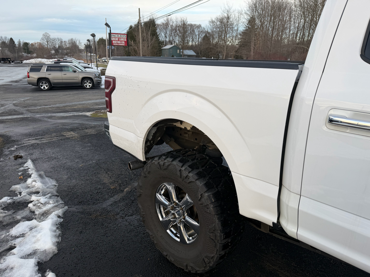 Ford F-150 4WD SuperCrew 145" XLT 2020