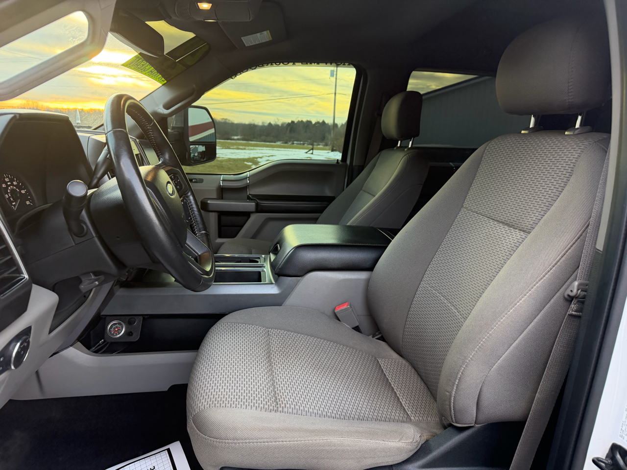 Ford F-150 4WD SuperCrew 145" XLT 2020