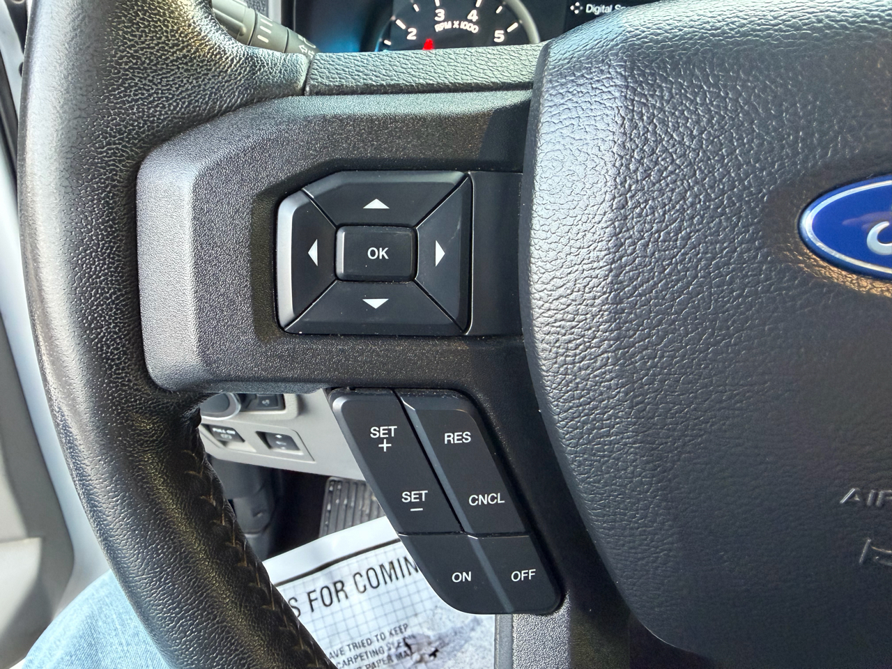 Ford F-150 4WD SuperCrew 145" XLT 2020