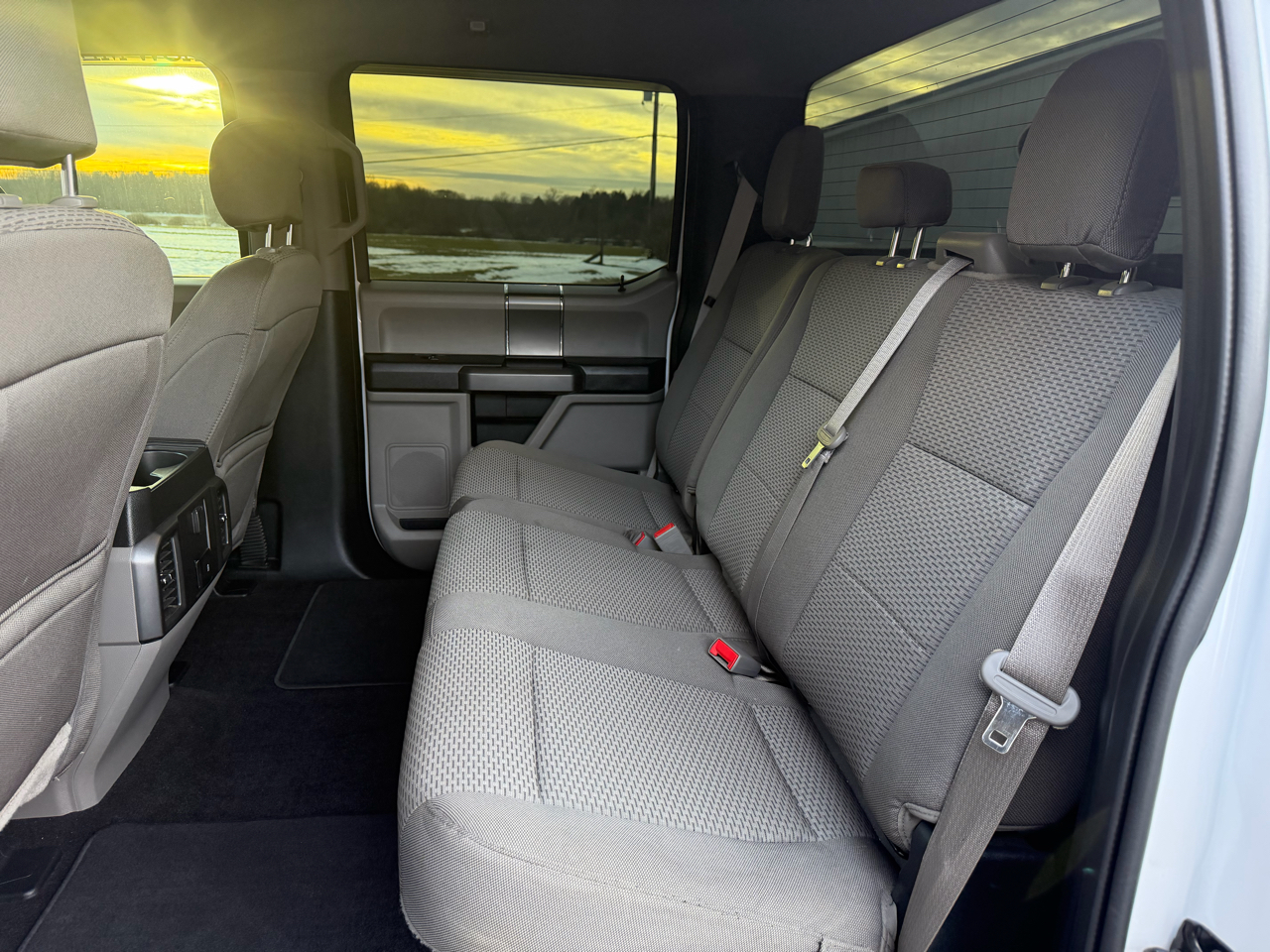 Ford F-150 4WD SuperCrew 145" XLT 2020