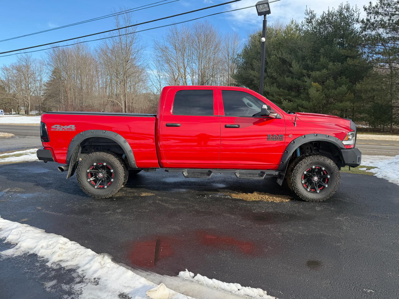 RAM 2500 Tradesman 4x4 Crew Cab 6'4" Box 2018
