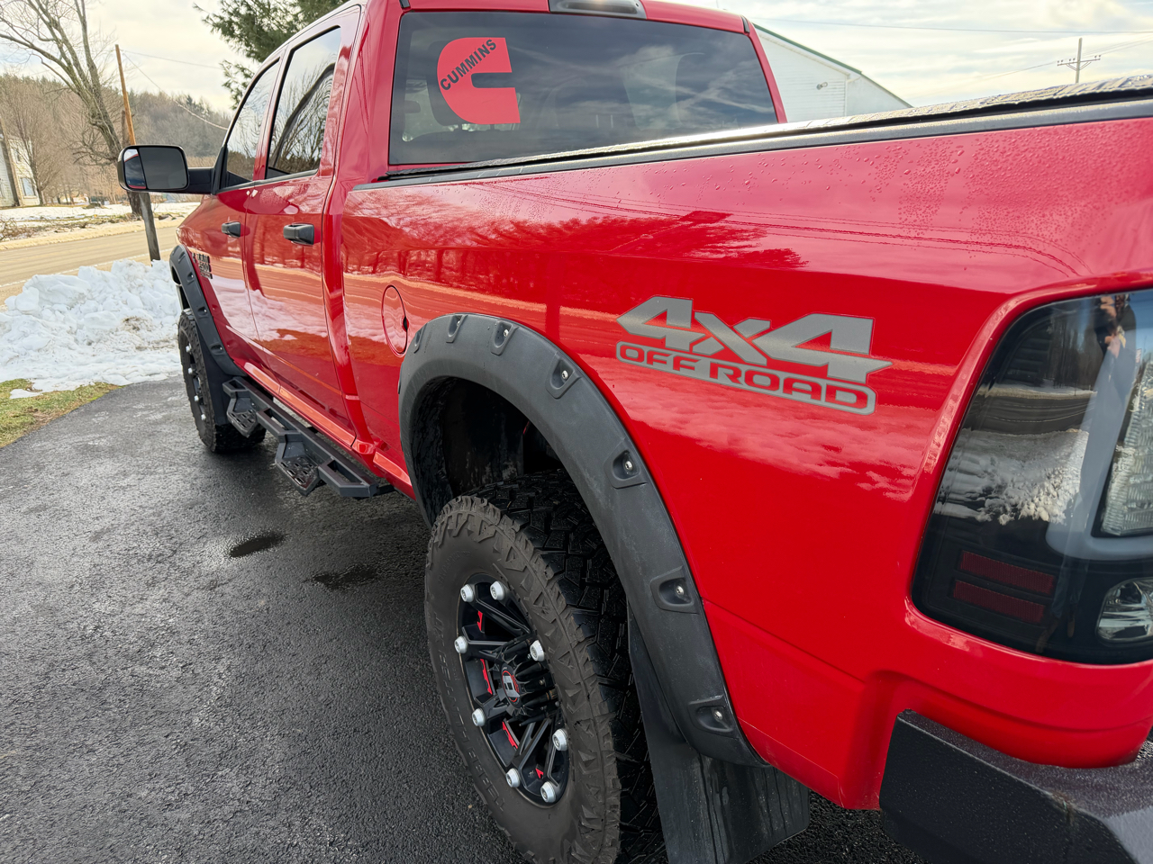 RAM 2500 Tradesman 4x4 Crew Cab 6'4" Box 2018