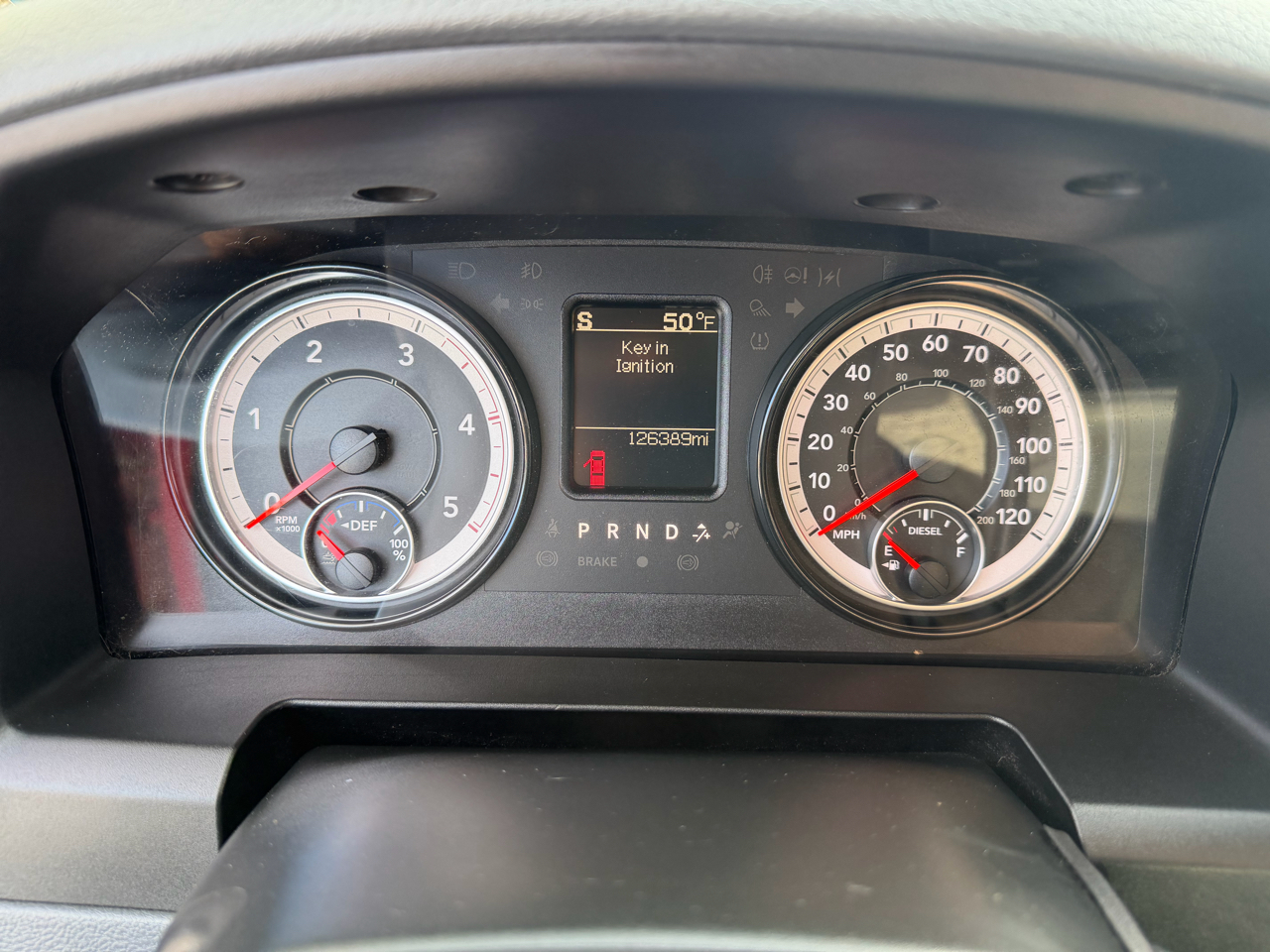 RAM 2500 Tradesman 4x4 Crew Cab 6'4" Box 2018