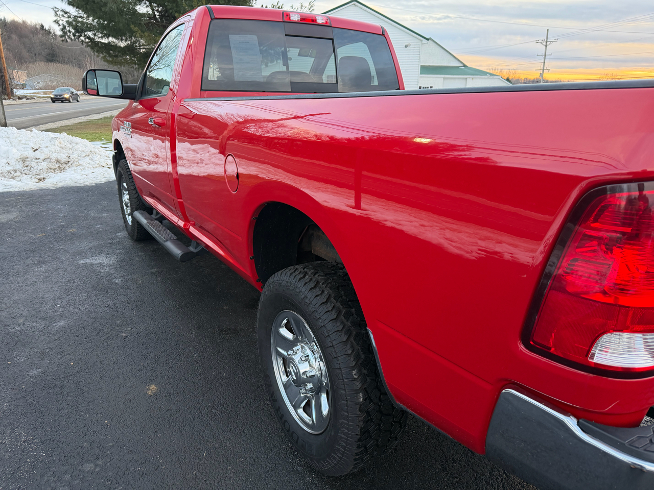 RAM 2500 SLT 4x4 Reg Cab 8' Box 2018