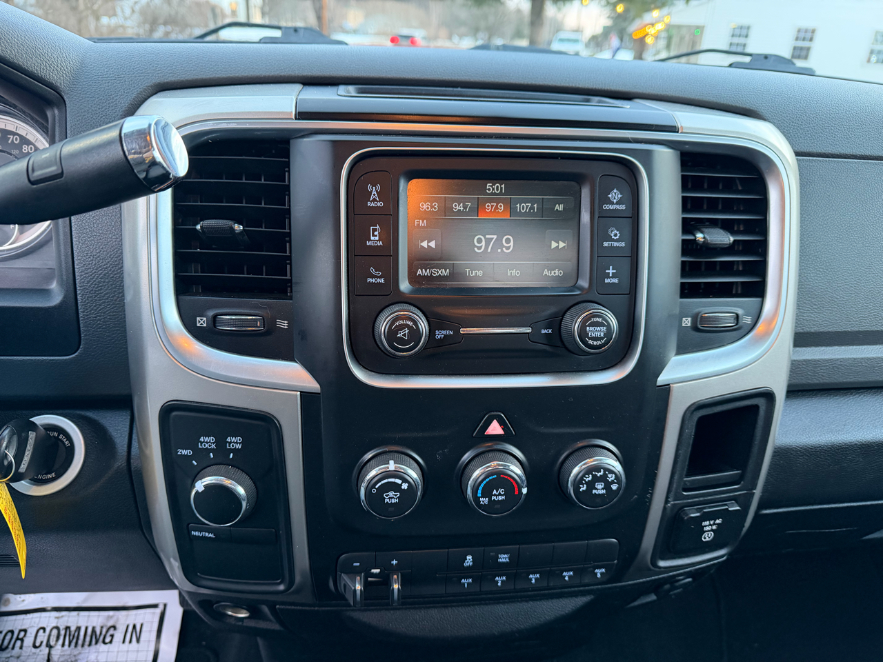 RAM 2500 SLT 4x4 Reg Cab 8' Box 2018