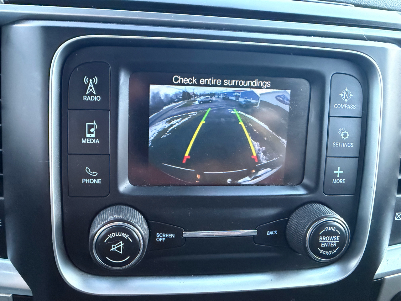 RAM 2500 SLT 4x4 Reg Cab 8' Box 2018