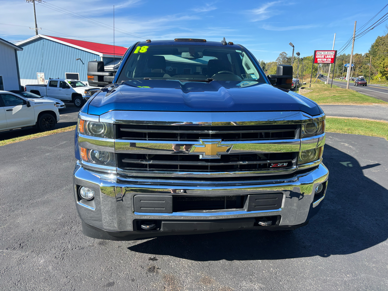 2018 Chevrolet Silverado 2500HD LT photo 2