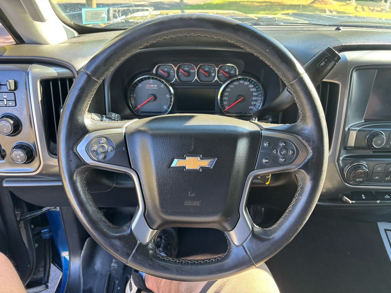 2018 Chevrolet Silverado 2500HD LT photo 11