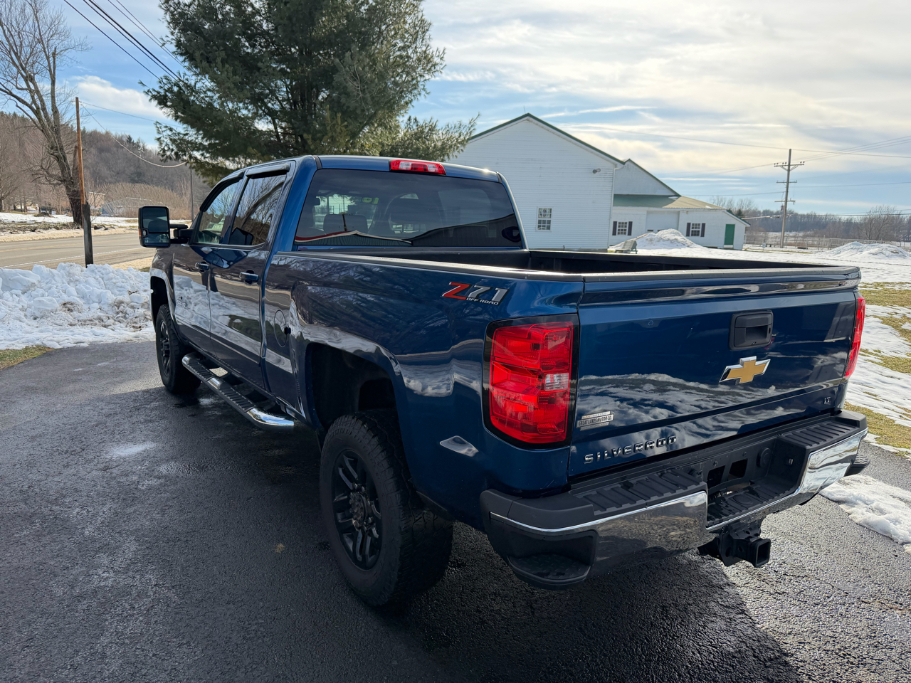 Chevrolet Silverado 2500HD 4WD Crew Cab 153.7" LT 2018