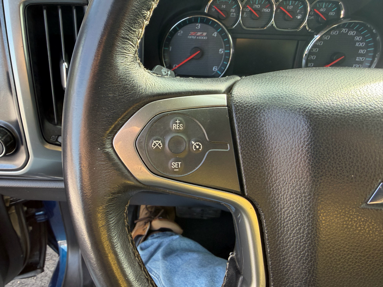 Chevrolet Silverado 2500HD 4WD Crew Cab 153.7" LT 2018