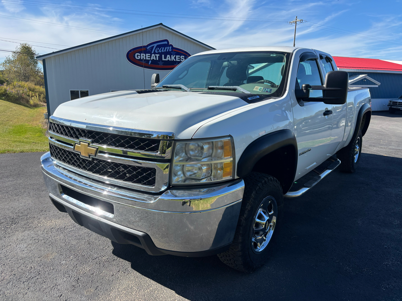 2011 Chevrolet Silverado 2500HD Work Truck photo 3
