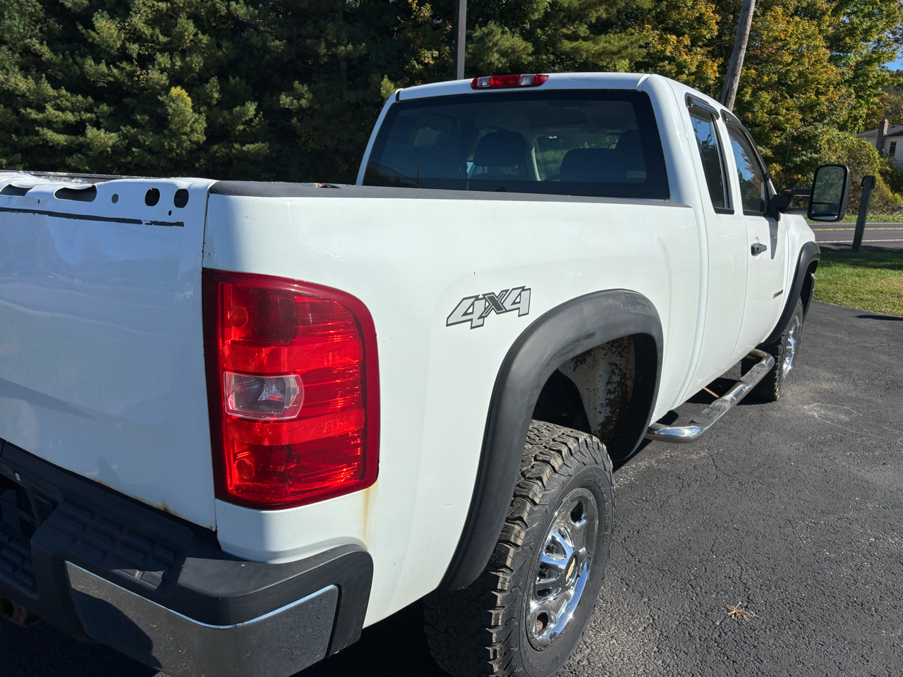 2011 Chevrolet Silverado 2500HD Work Truck photo 15