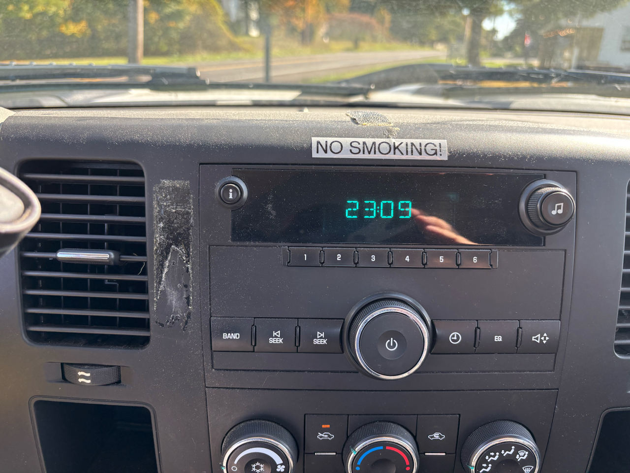 2011 Chevrolet Silverado 2500HD Work Truck photo 24