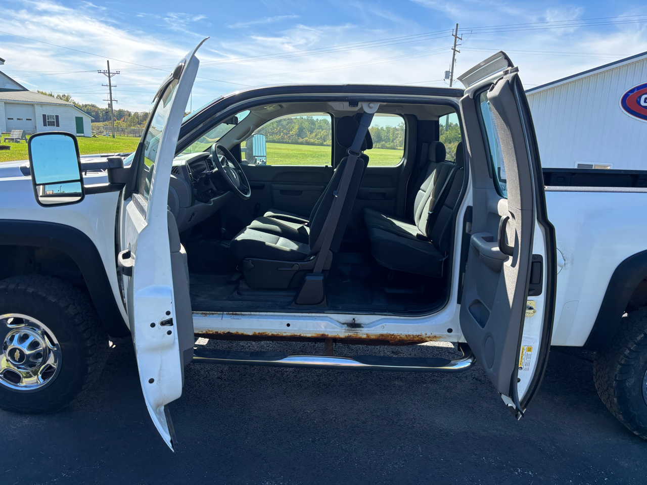 2011 Chevrolet Silverado 2500HD Work Truck photo 28