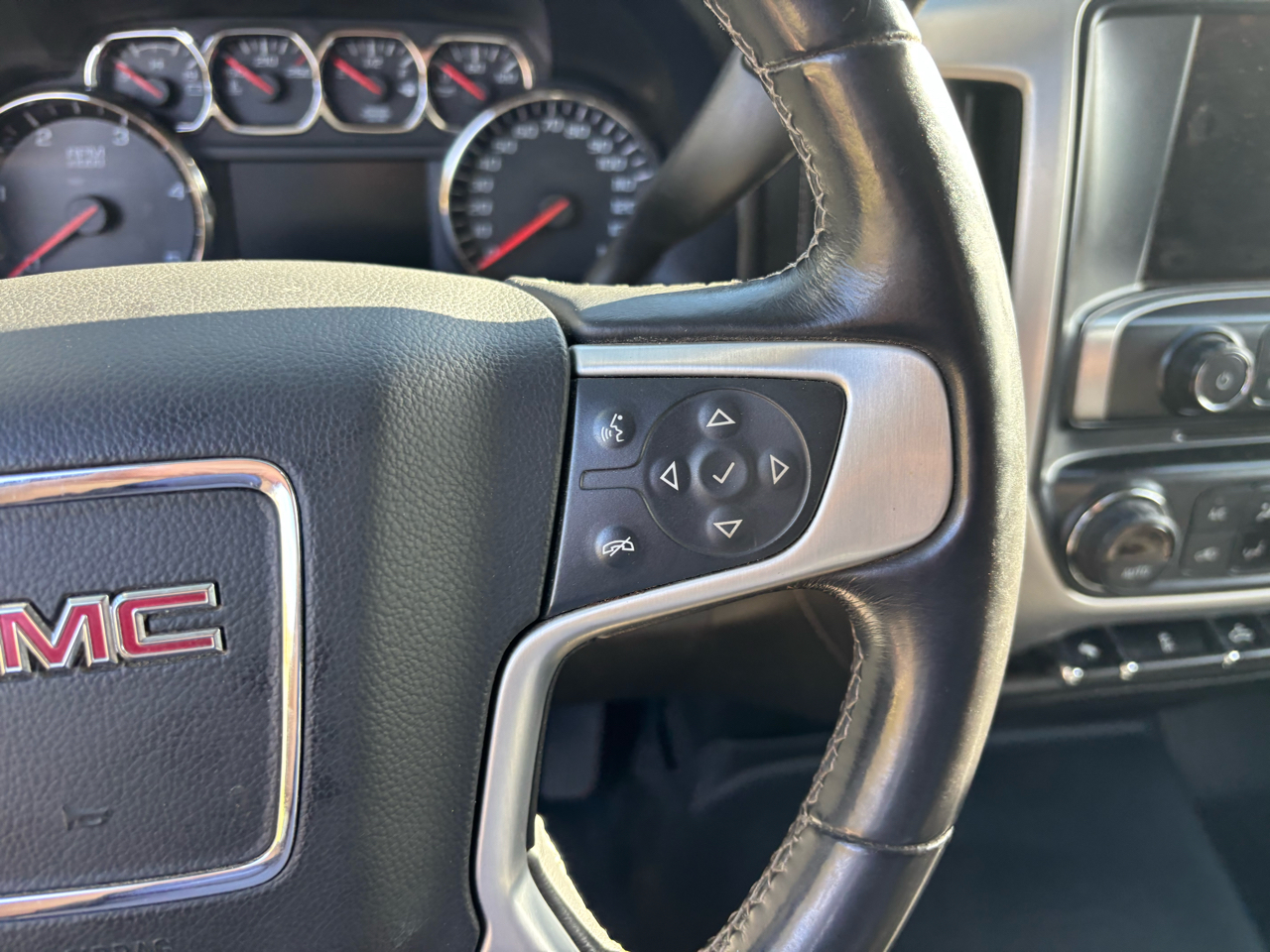 2015 Gmc Sierra SLE photo 13