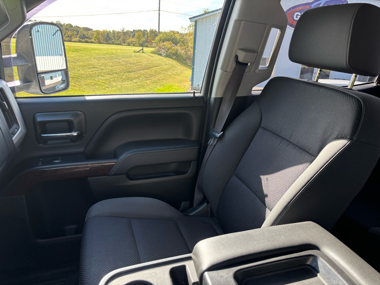 2015 Gmc Sierra SLE photo 18