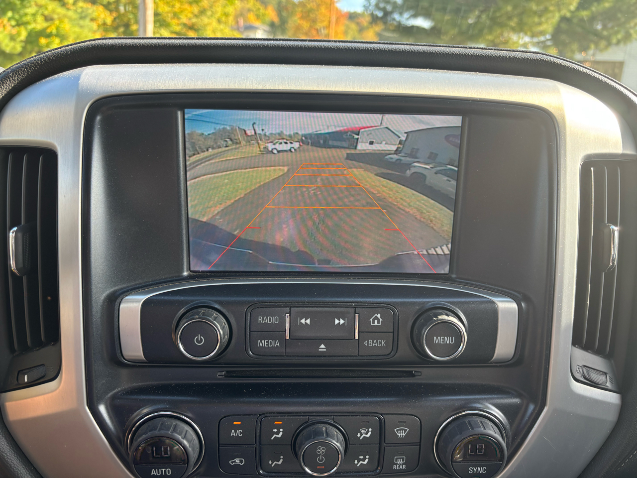 2015 Gmc Sierra SLE photo 24