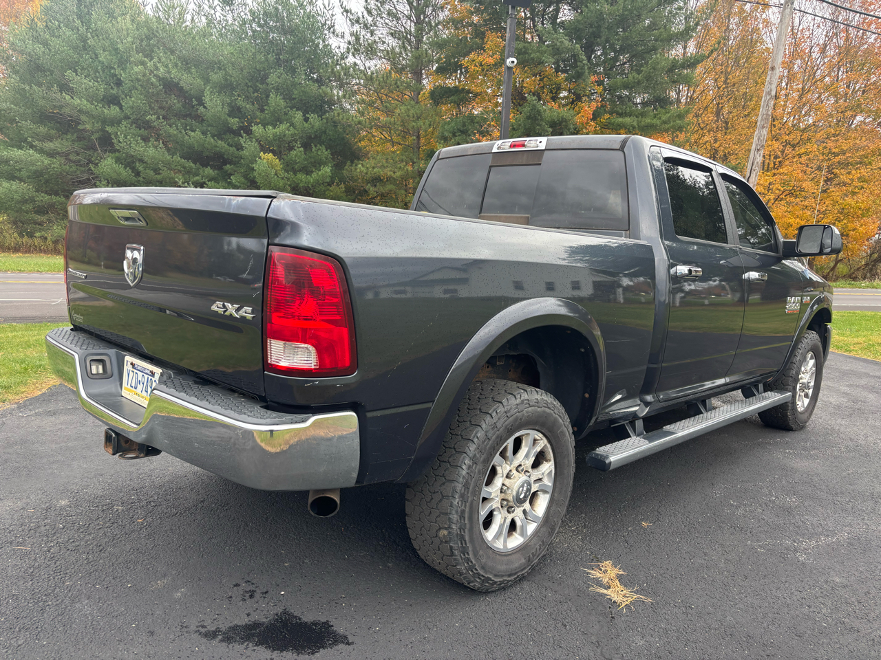 RAM 2500 4WD Crew Cab 149" Outdoorsman 2013 RAM 2500 4WD Crew Cab 149" Outdoorsman 2013