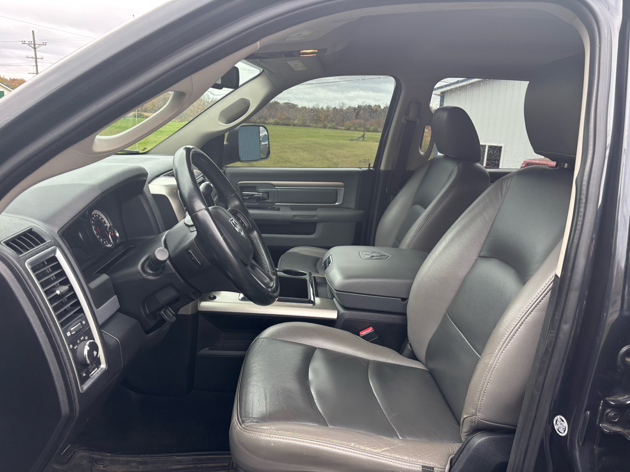 RAM 2500 4WD Crew Cab 149" Outdoorsman 2013 RAM 2500 4WD Crew Cab 149" Outdoorsman 2013