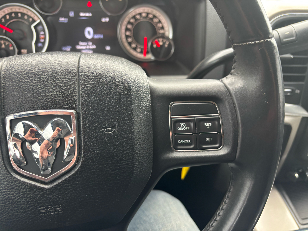 RAM 2500 4WD Crew Cab 149" Outdoorsman 2013 RAM 2500 4WD Crew Cab 149" Outdoorsman 2013