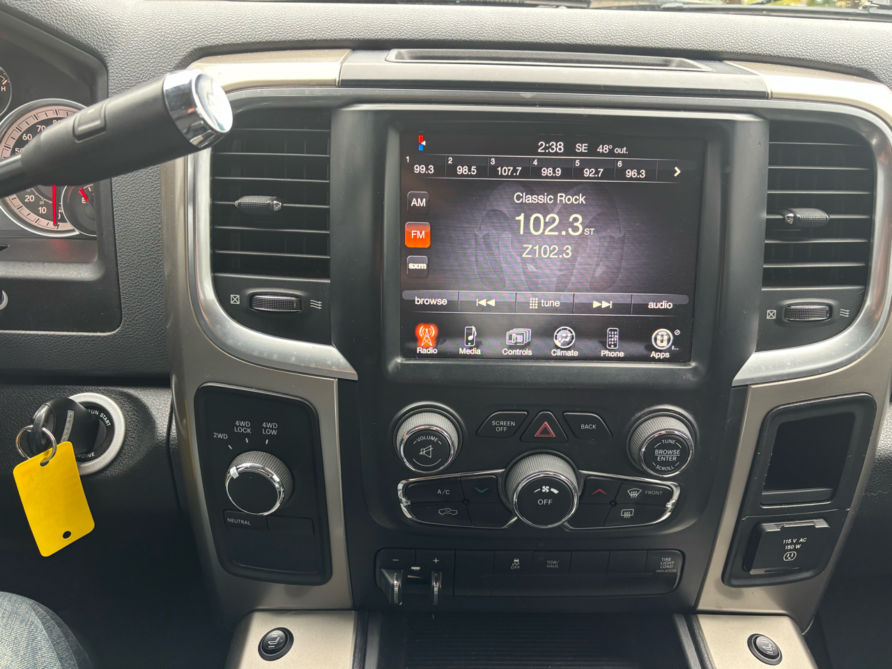 RAM 2500 4WD Crew Cab 149" Outdoorsman 2013 RAM 2500 4WD Crew Cab 149" Outdoorsman 2013