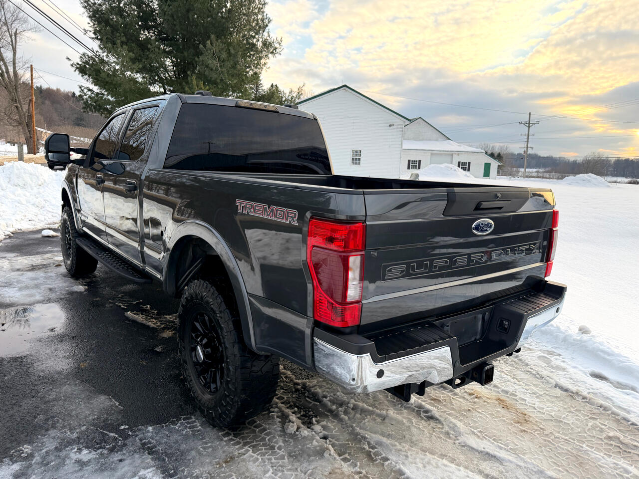Ford Super Duty F-350 SRW Crew Cab 176" WB XLT 2020