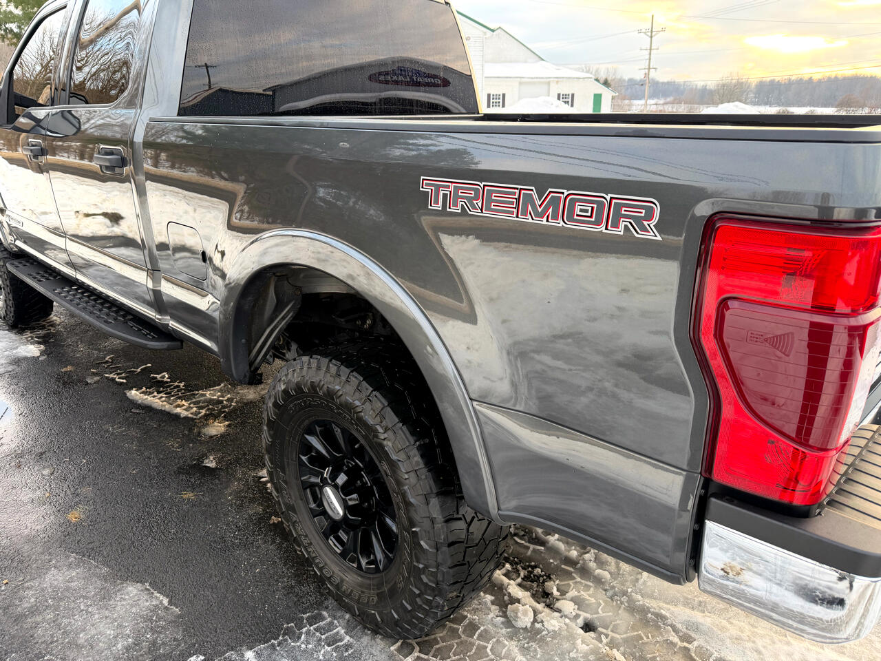 Ford Super Duty F-350 SRW Crew Cab 176" WB XLT 2020