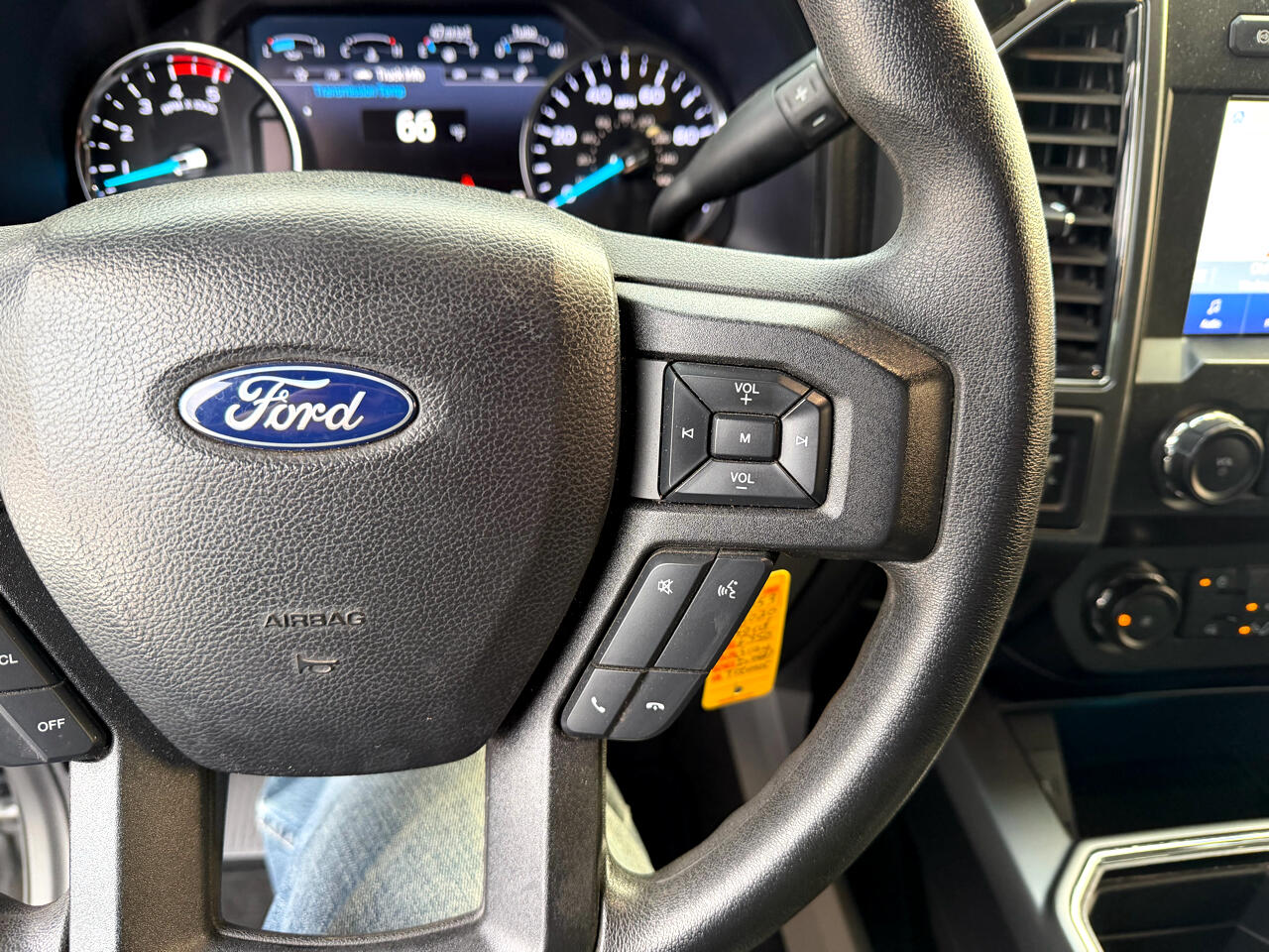 Ford Super Duty F-350 SRW Crew Cab 176" WB XLT 2020