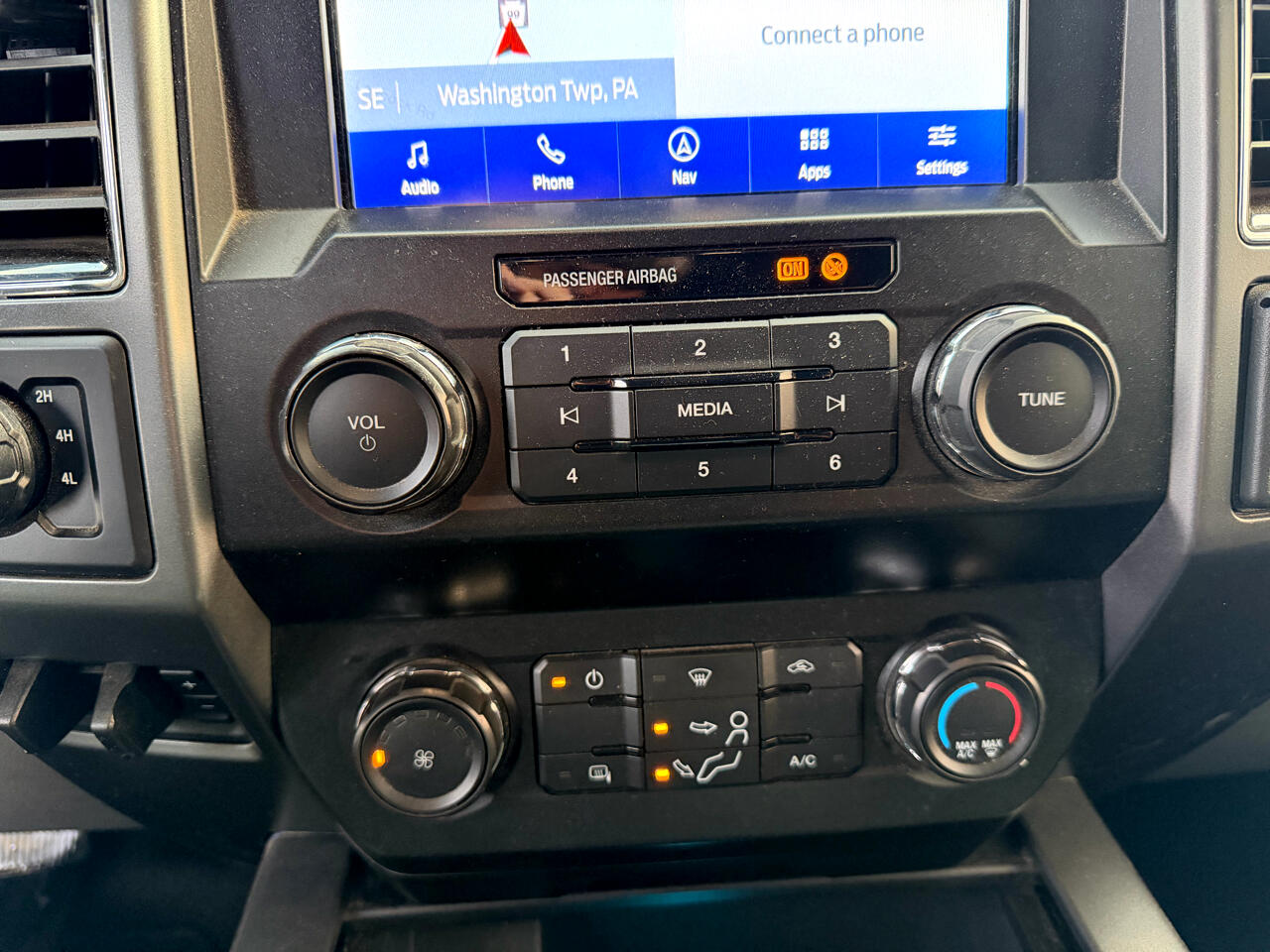 Ford Super Duty F-350 SRW Crew Cab 176" WB XLT 2020