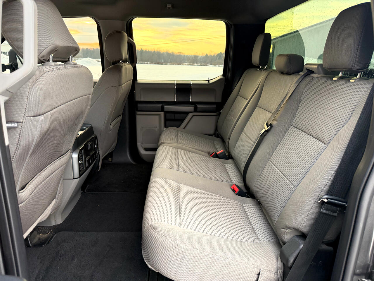 Ford Super Duty F-350 SRW Crew Cab 176" WB XLT 2020