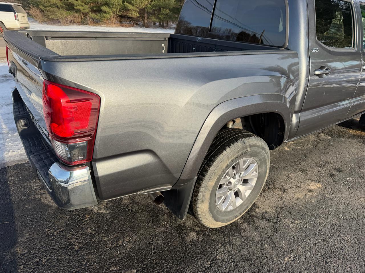 Toyota Tacoma TRD Off Road Double Cab 5' Bed V6 4x4 MT (Natl) 2018