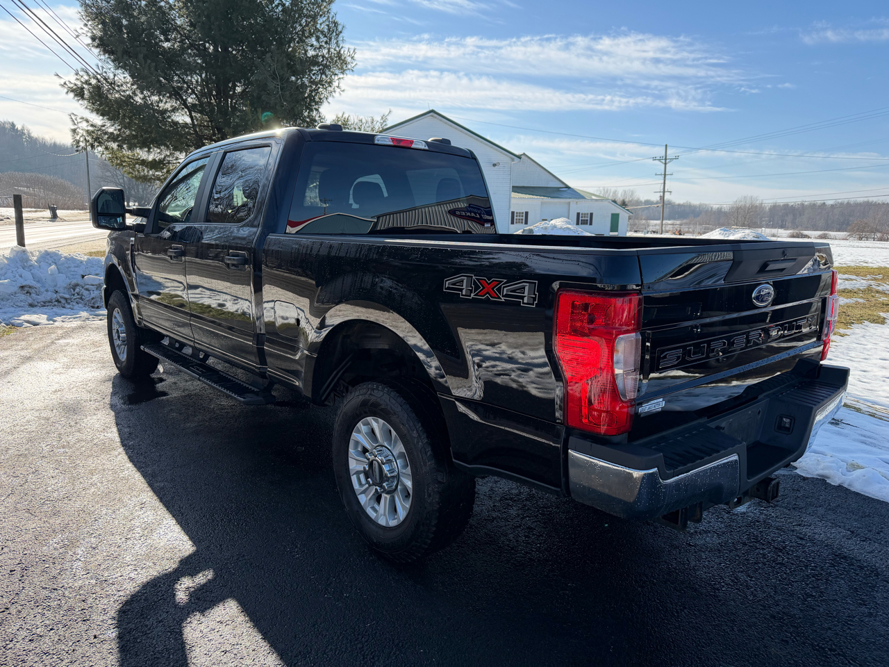 Ford Super Duty F-350 SRW XL 4WD Crew Cab 6.75' Box 2021