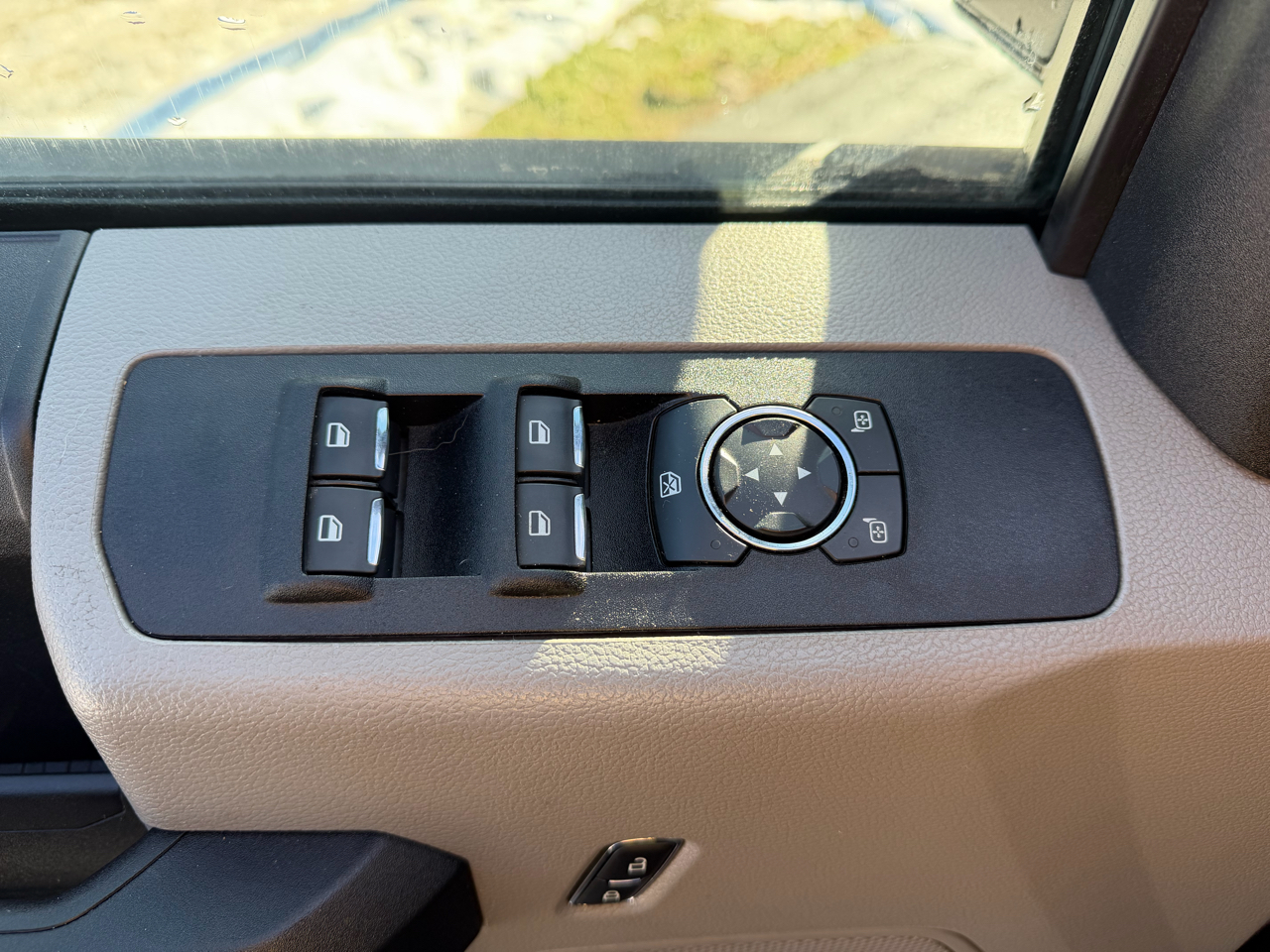 Ford Super Duty F-350 SRW XL 4WD Crew Cab 6.75' Box 2021