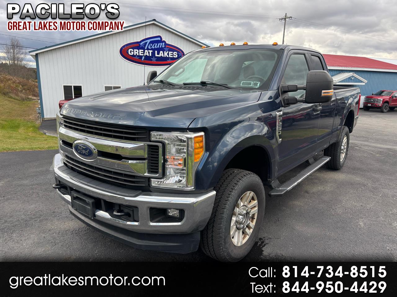 2017 Ford Super Duty F-250 SRW XLT 4WD SuperCab 8' Box