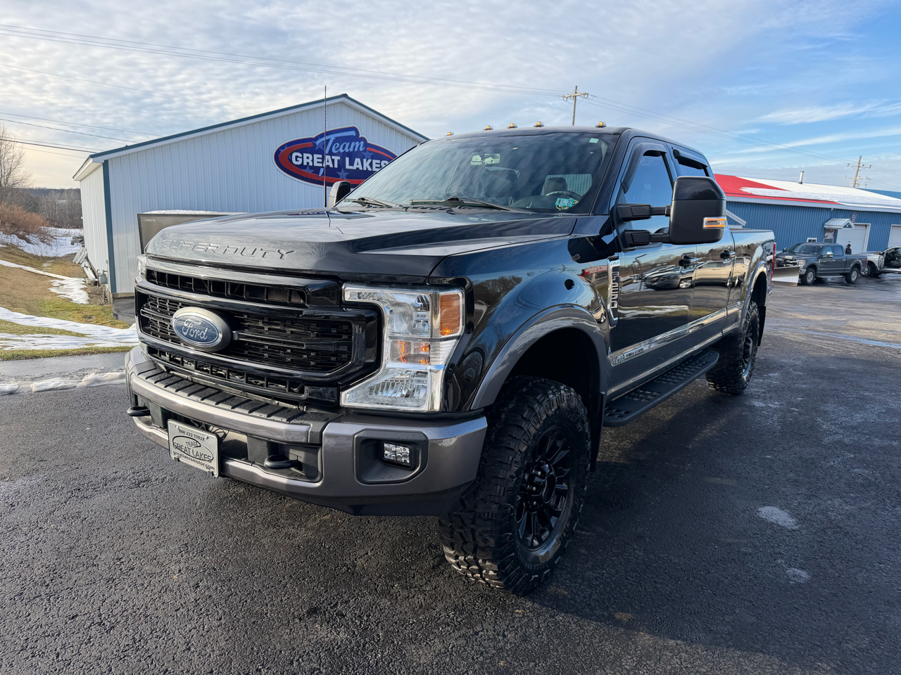 Ford Super Duty F-250 SRW Lariat 4WD Crew Cab 6.75' Box 2022