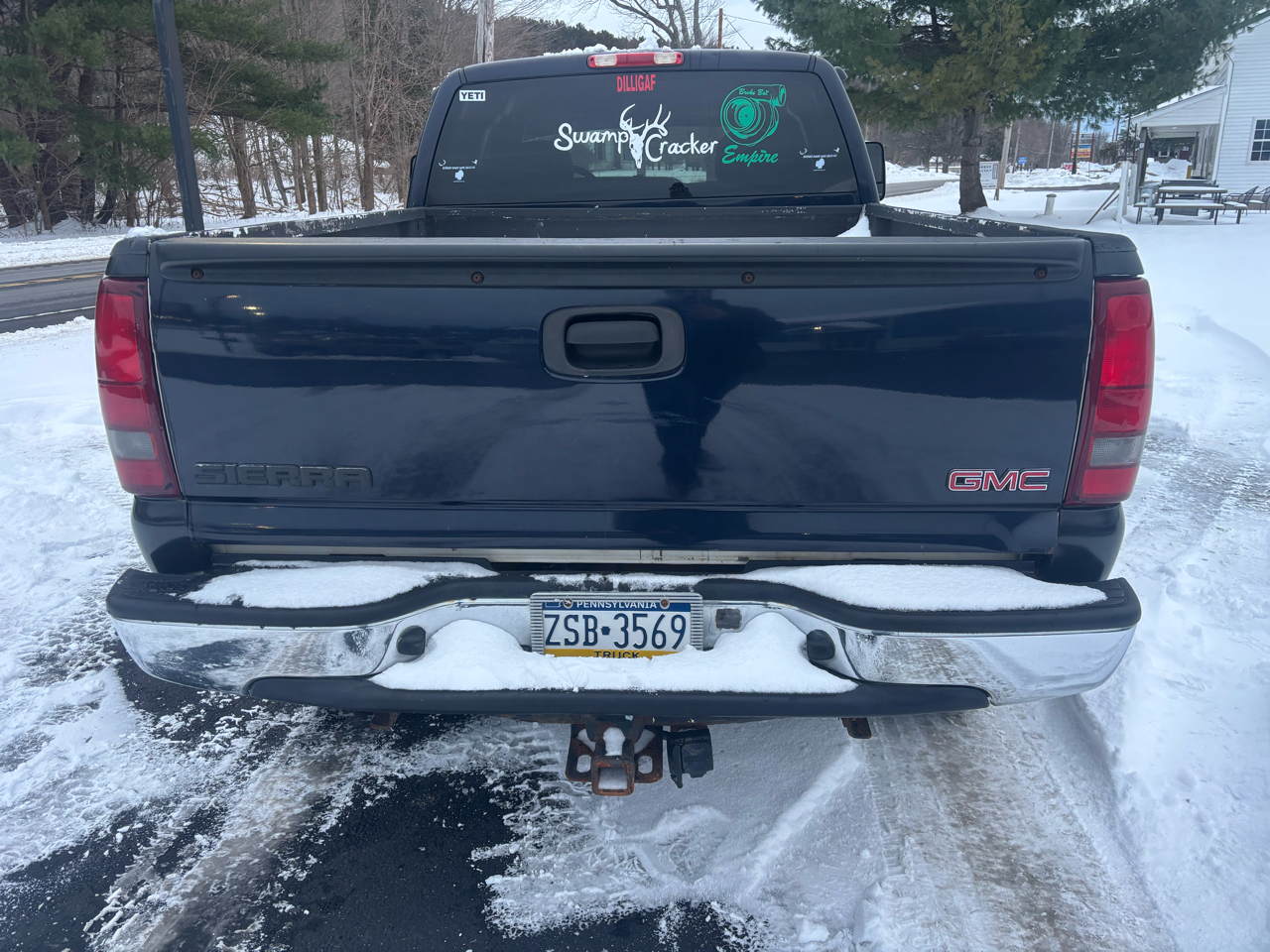 GMC Sierra 2500HD Ext Cab 143.5" WB 4WD SLE2 2006