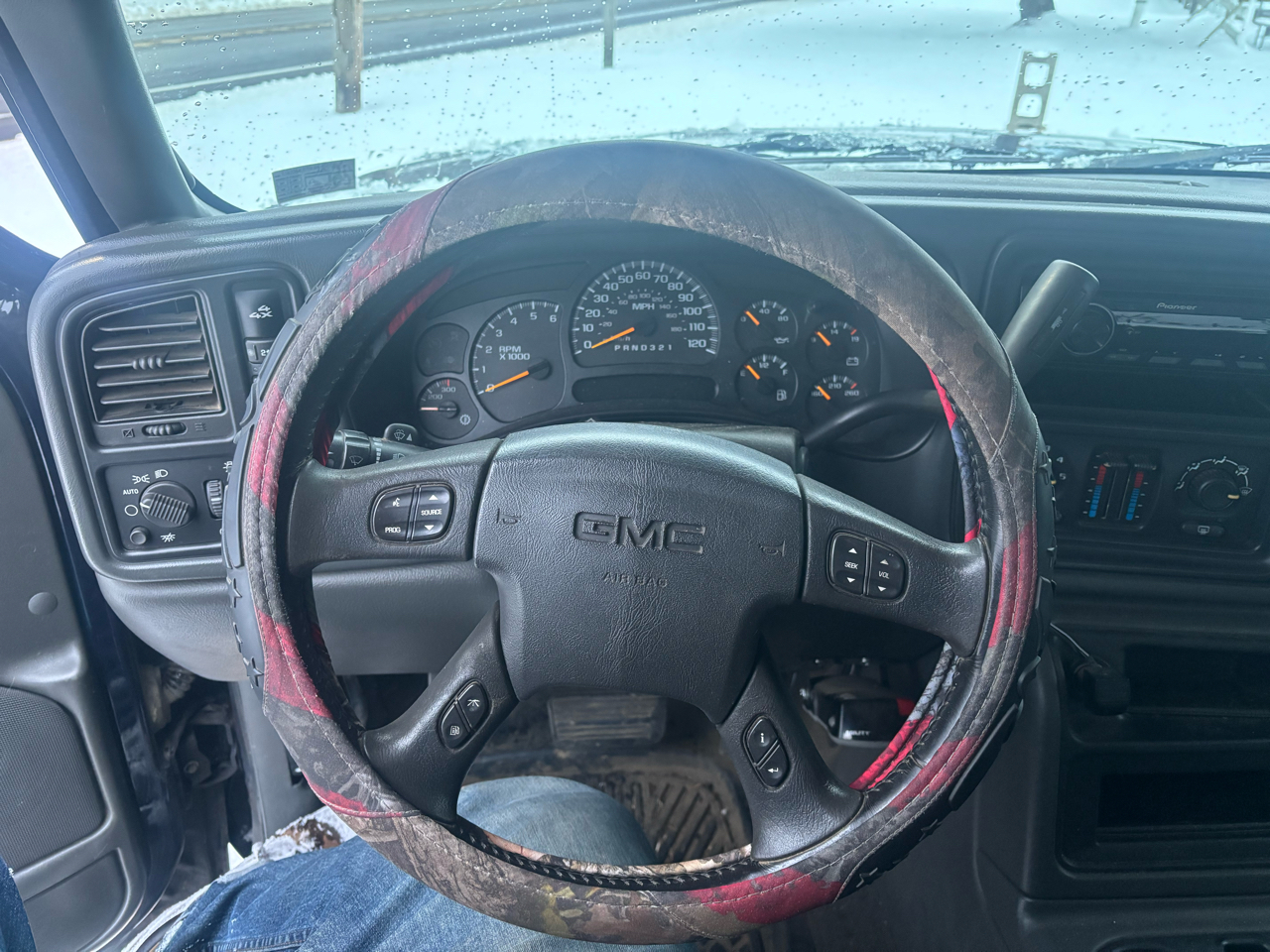 GMC Sierra 2500HD Ext Cab 143.5" WB 4WD SLE2 2006