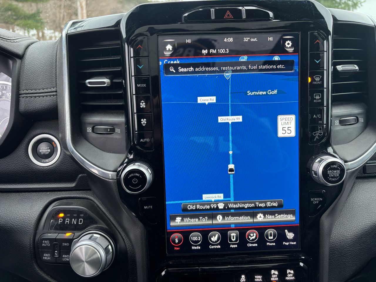 RAM 1500 Laramie 4x4 Crew Cab 5'7" Box 2020