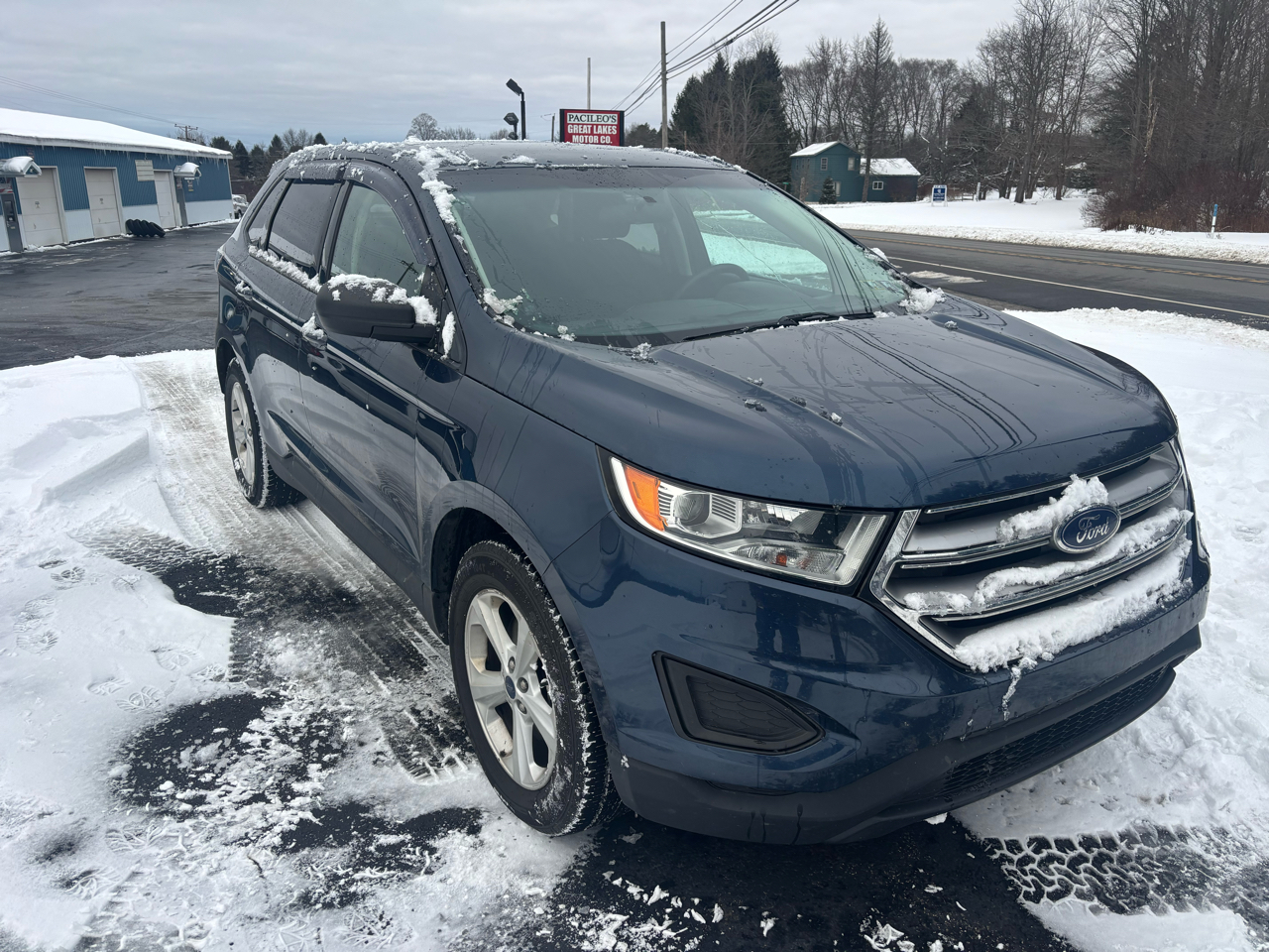 2017 Ford Edge SE photo 3