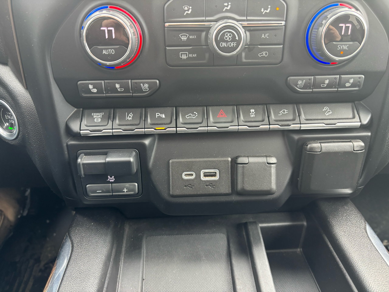 Chevrolet Silverado 2500HD 4WD Crew Cab 159" High Country 2020