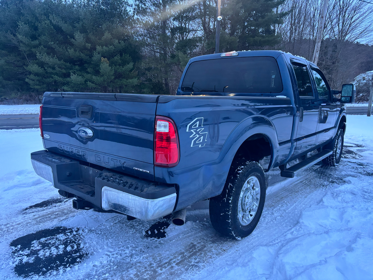 Ford Super Duty F-250 SRW 4WD Crew Cab 156" XLT 2016