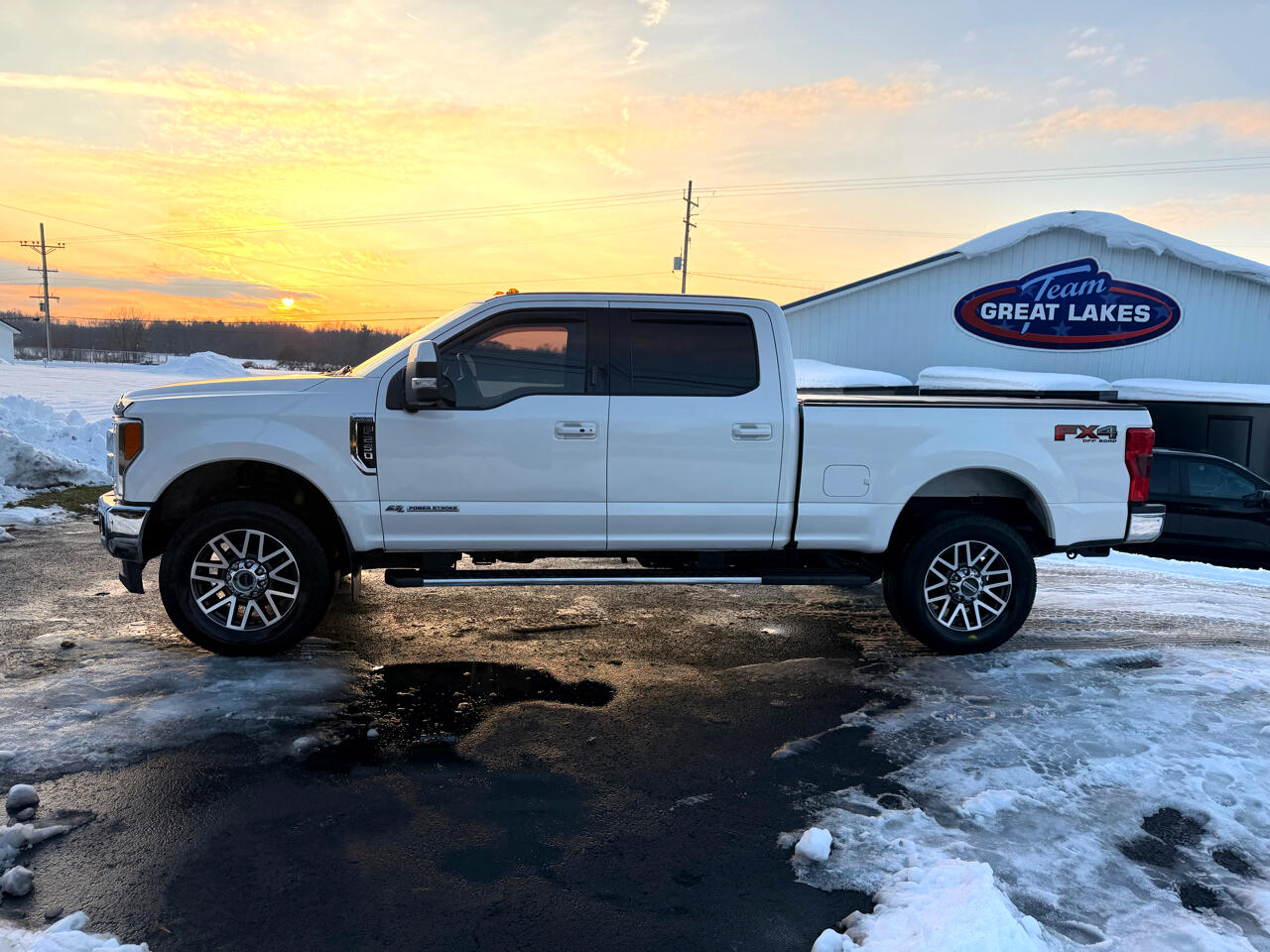 Ford Super Duty F-250 SRW Lariat 4WD Crew Cab 6.75' Box 2019