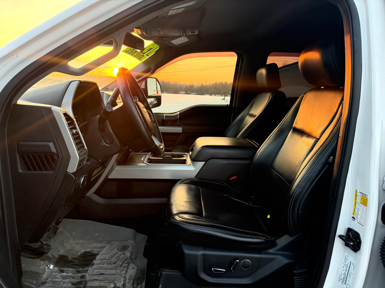 Ford Super Duty F-250 SRW Lariat 4WD Crew Cab 6.75' Box 2019