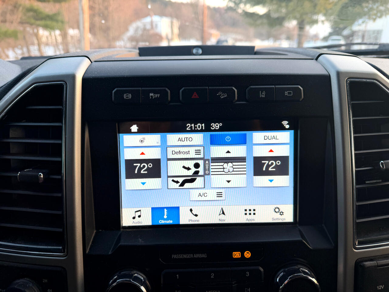 Ford Super Duty F-250 SRW Lariat 4WD Crew Cab 6.75' Box 2019