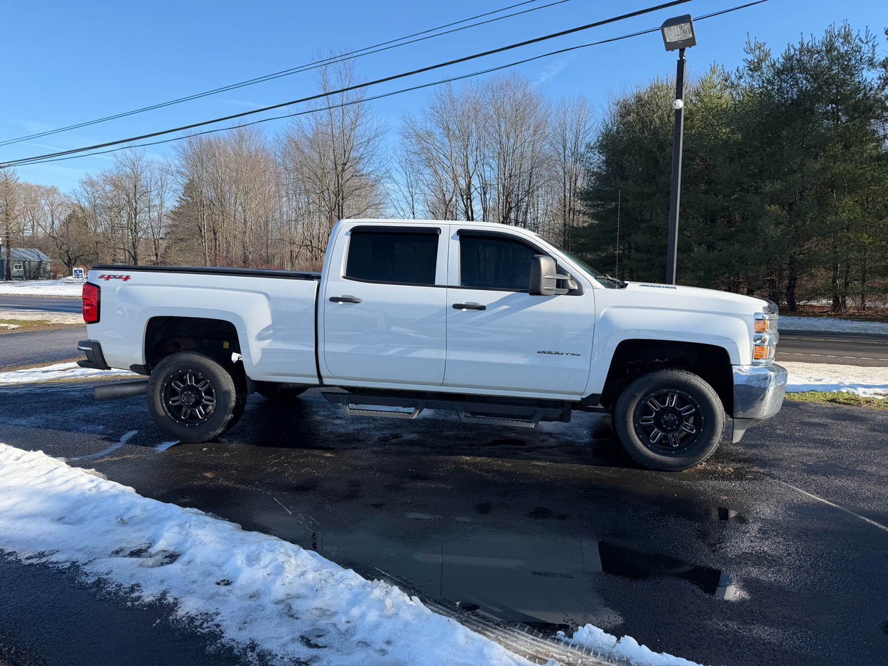 Chevrolet Silverado 2500HD 4WD Crew Cab 153.7" LT 2015