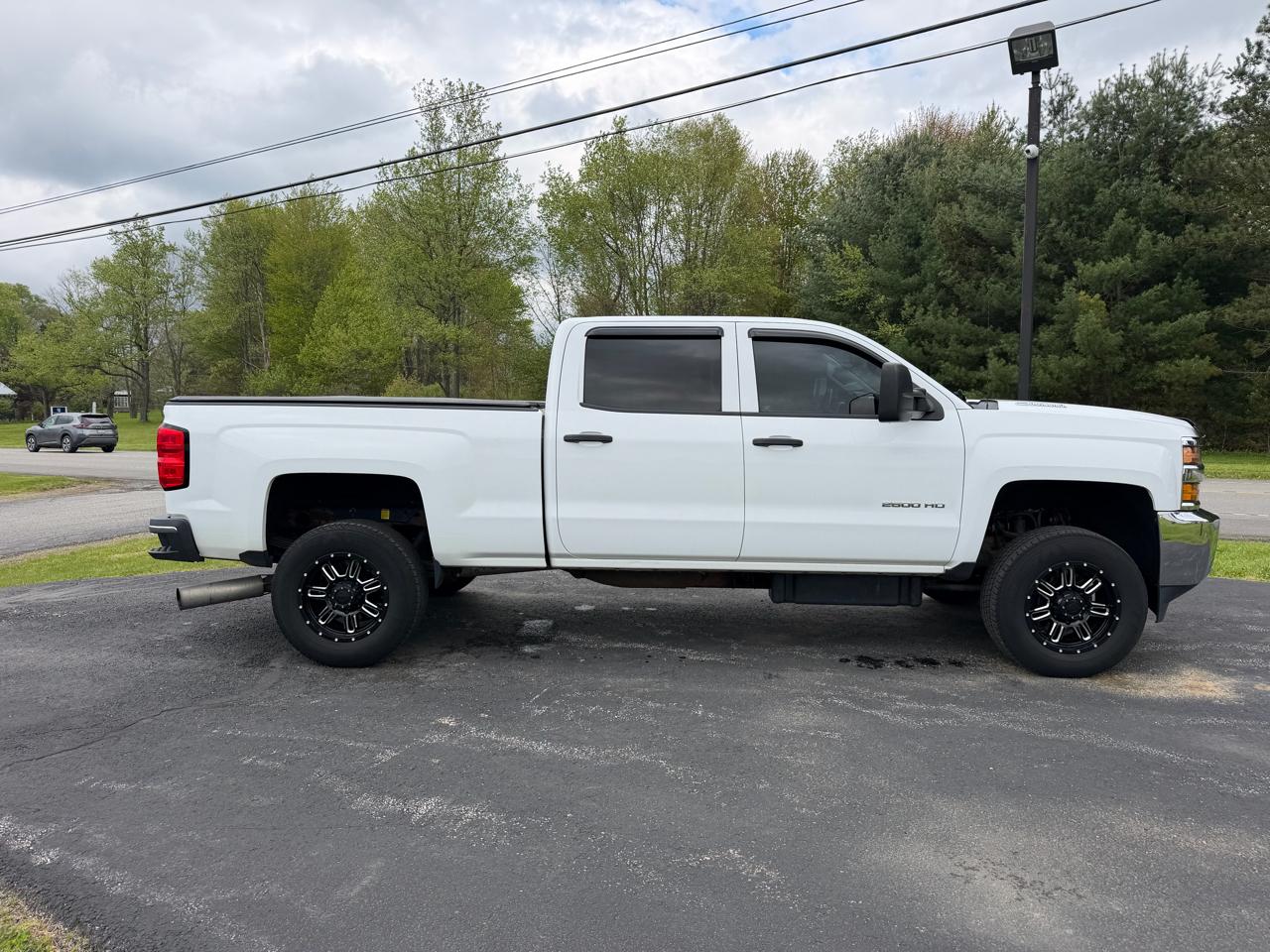 Chevrolet Silverado 2500HD 4WD Crew Cab 153.7" LT 2015