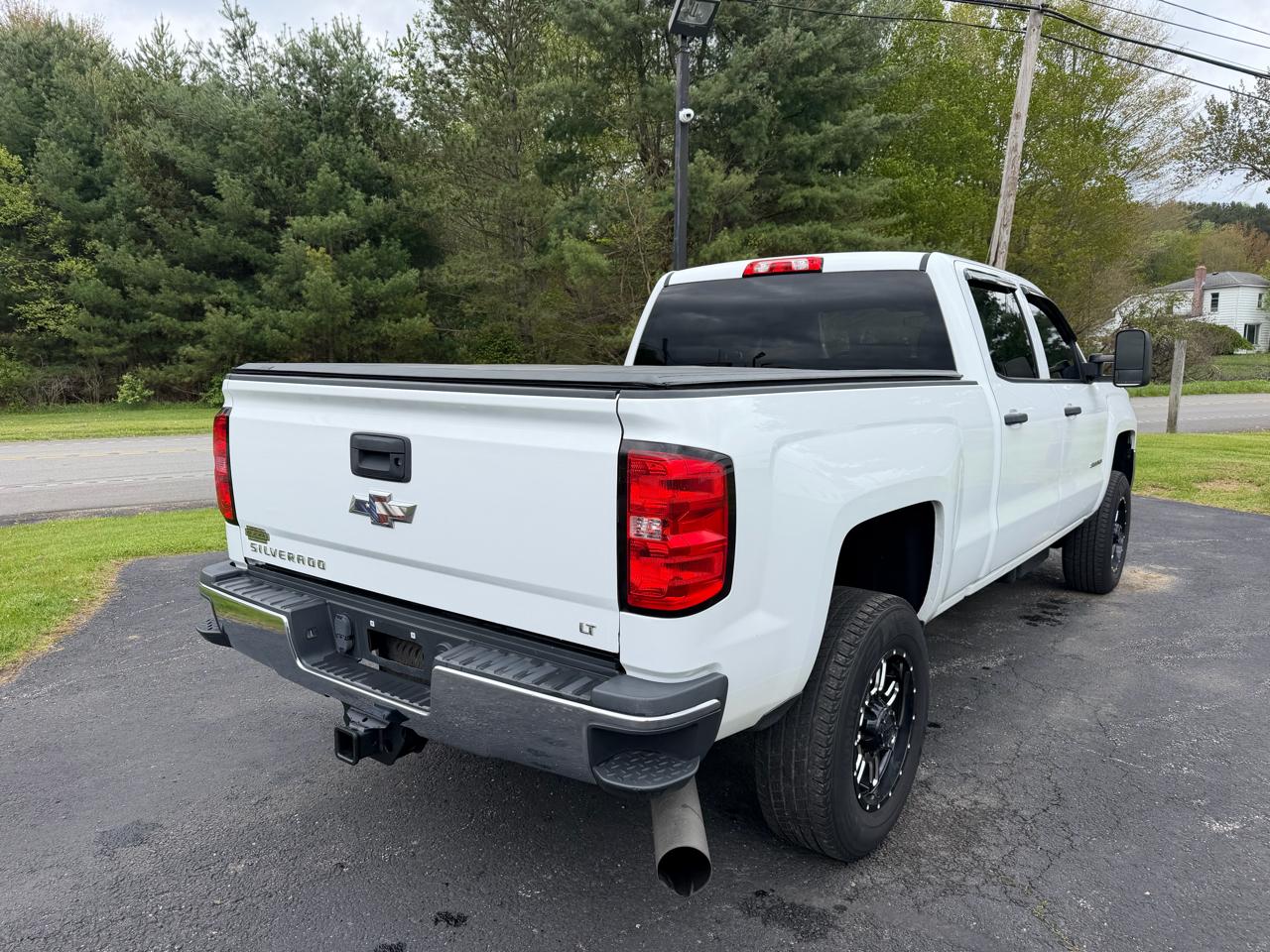 Chevrolet Silverado 2500HD 4WD Crew Cab 153.7" LT 2015